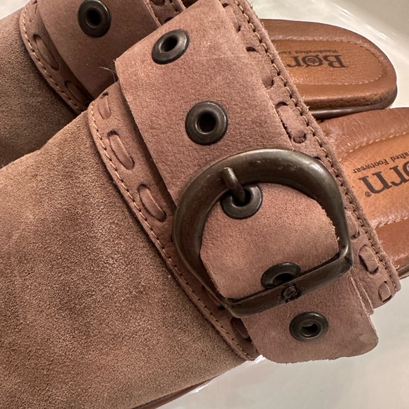 BORN clogs - Picture 2 of 11